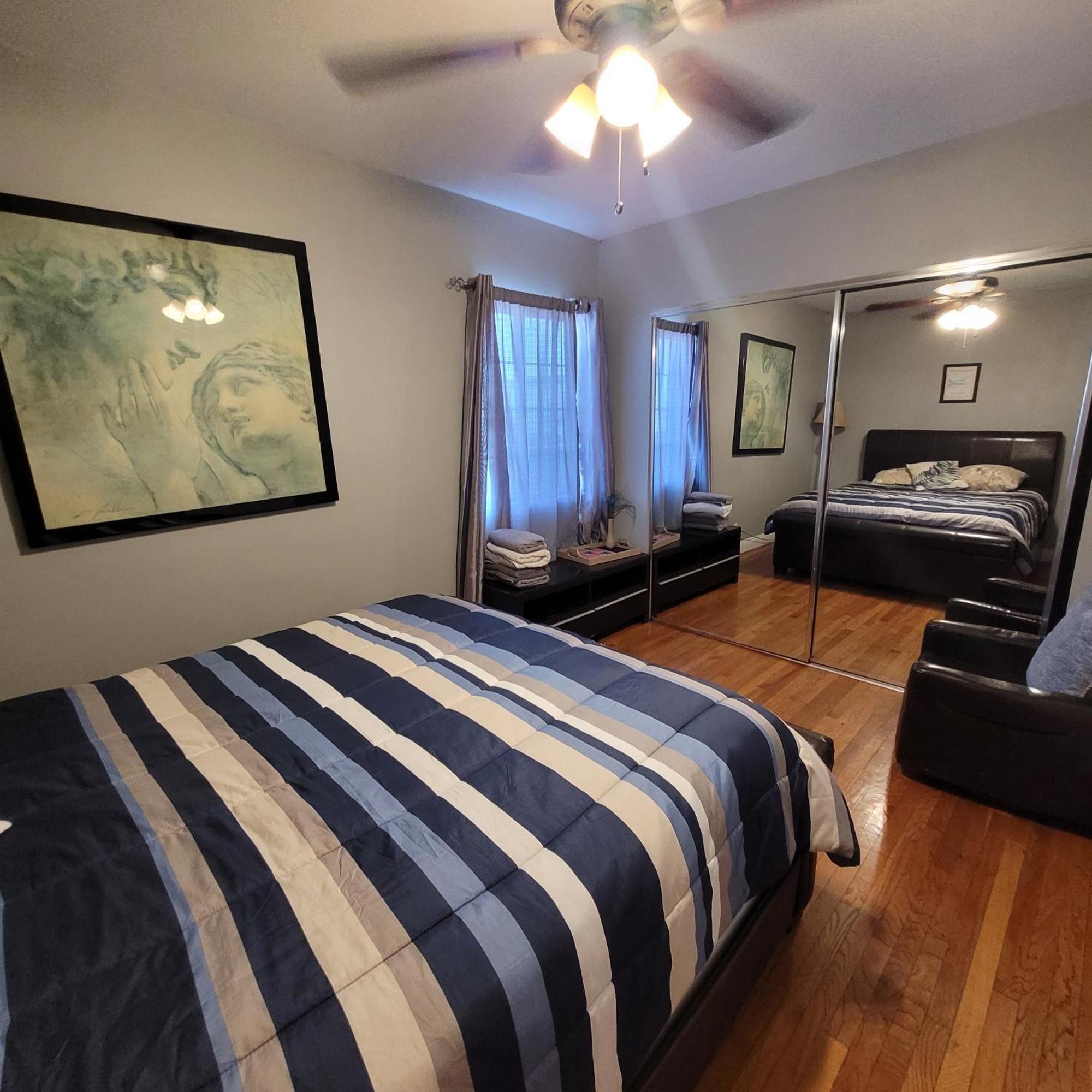 Hébergement de vacances 3 Bedroom 2 Bath With Jacuzzi Near Beverly Hills, Wi-fi, Jacuzzi, Roku, Bbq, Giant Games Family Fun Los Angeles